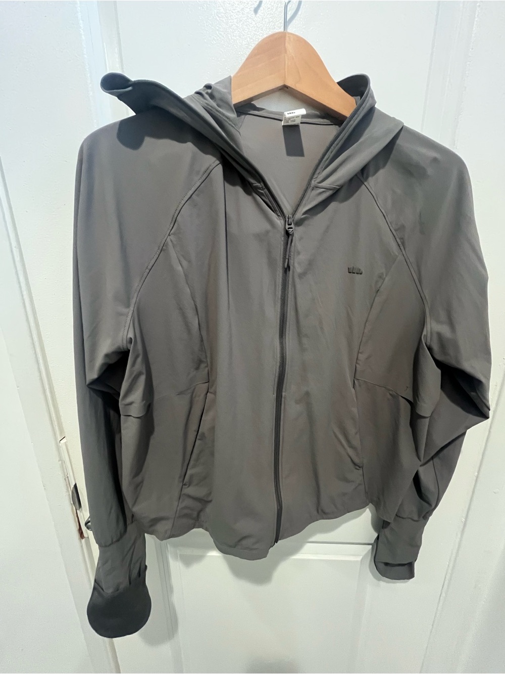 Beneunder Jacket Medium